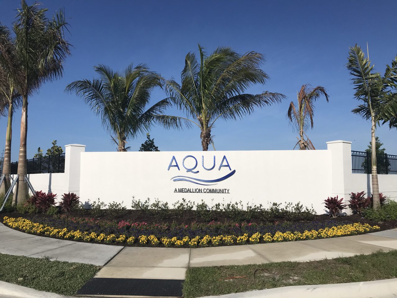 Aqua Gallery - Aqua by the Bay - Bradenton Florida